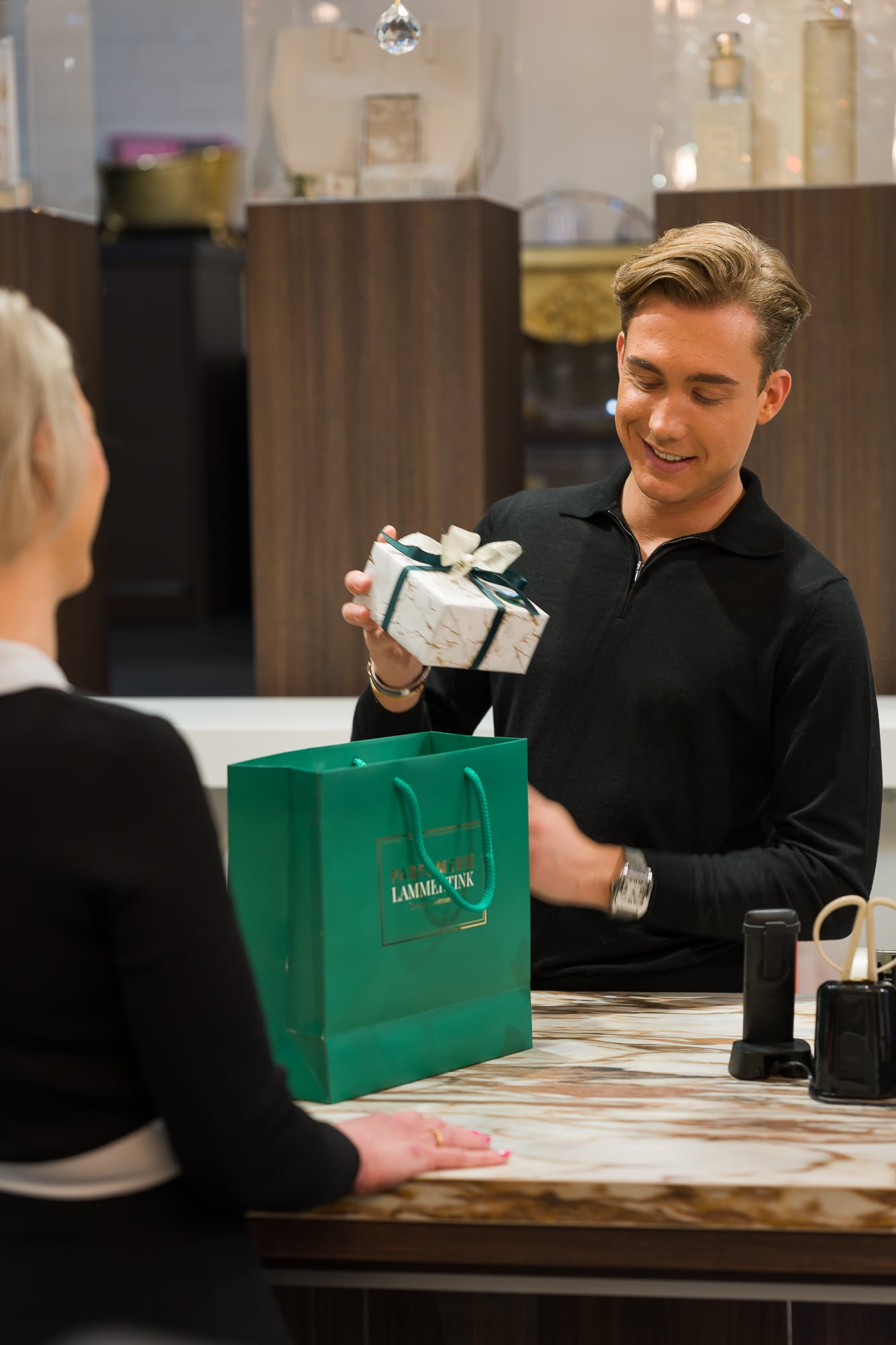 260130_Benger.photo_Parfumerie-Lammertink_02806_Low-res